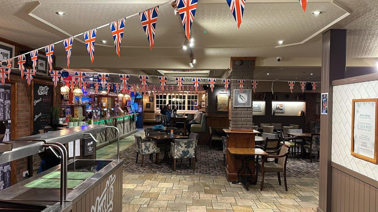 Hotel The Grey Horse Darlington  Esterno foto